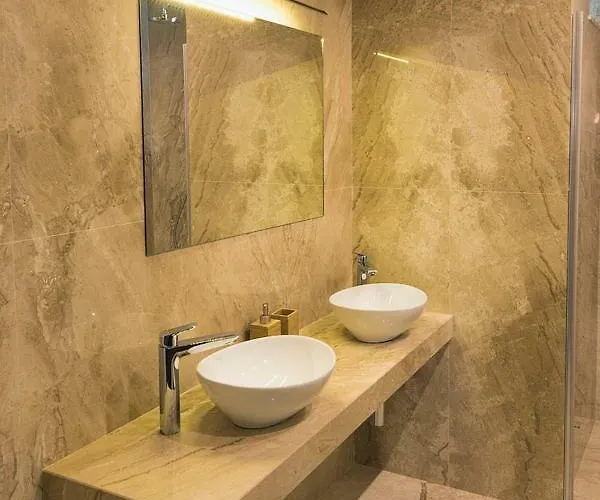 Rooftop I. Apartment